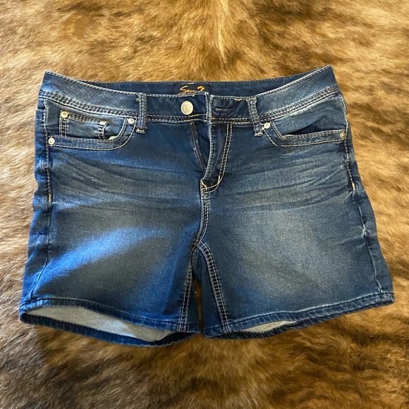 seven brand jean shorts